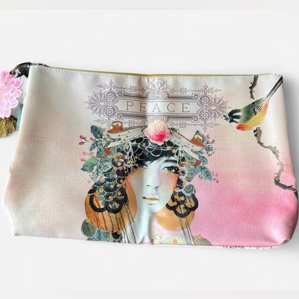 Papaya NWT Vinyl Zip Pouch Cosmetic Bag w/ Tassel